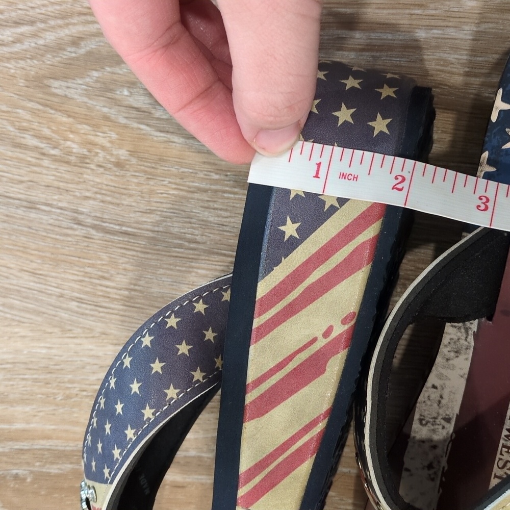 ❤️🤍💙Montana West American Flag Patriotic Platform Flip Flops size 8❤️🤍💙 - Picture 11 of 11